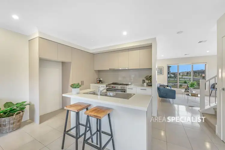 Sixth view of Homely house listing, 2 Linden Drive, Keysborough VIC 3173