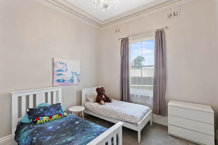 Sixth view of Homely house listing, 17 Sandhurst Road, California Gully VIC 3556