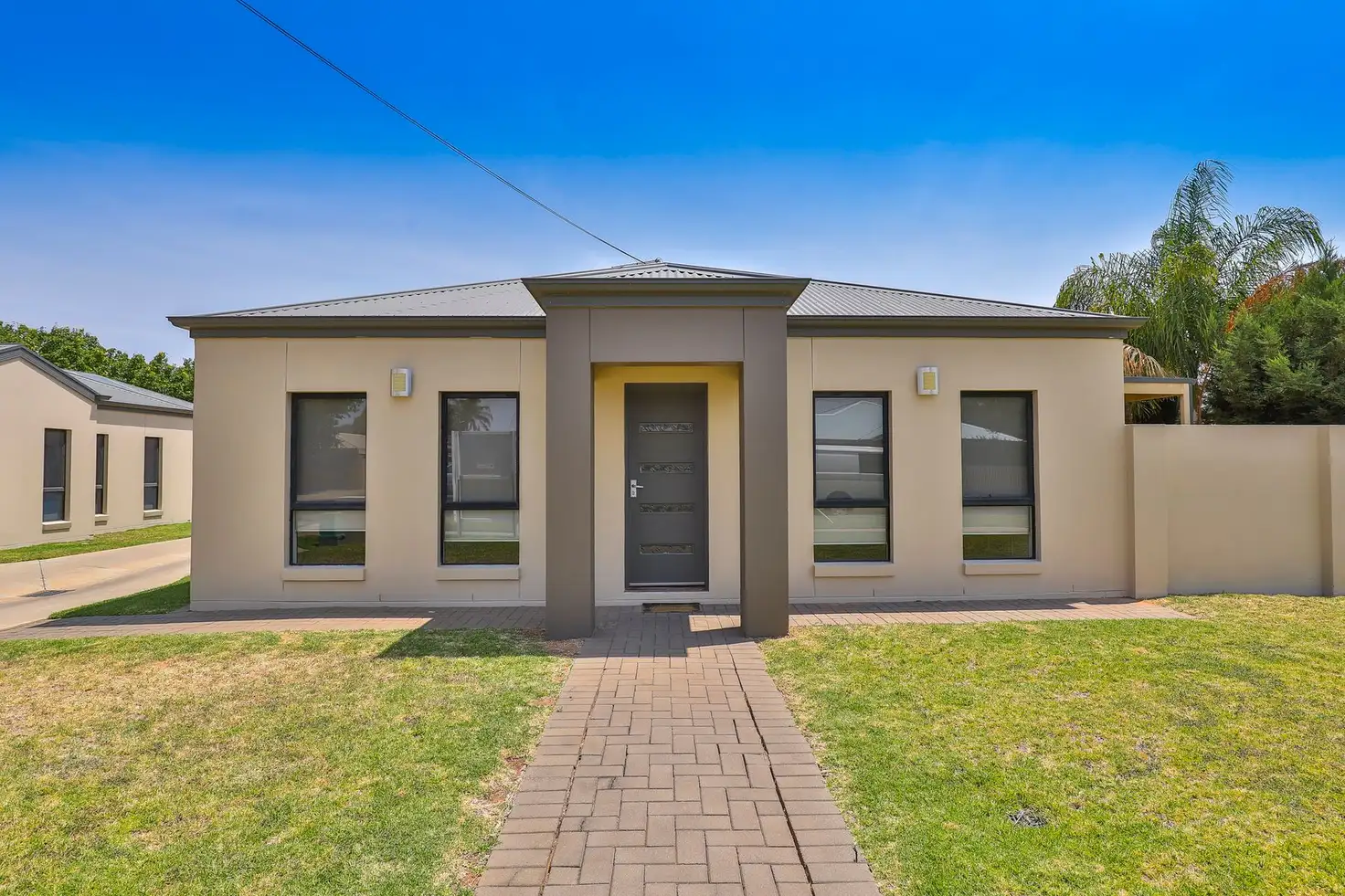 Main view of Homely townhouse listing, 1/337 Eighth Street, Mildura VIC 3500