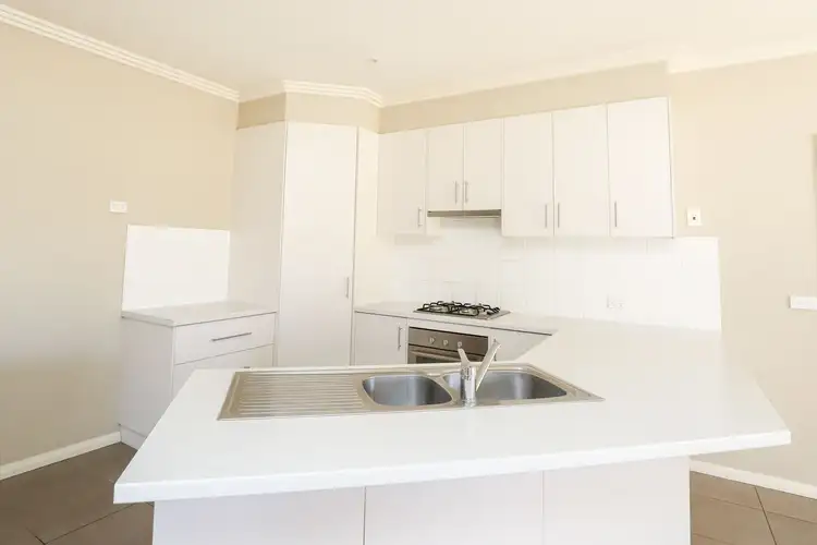 Sixth view of Homely townhouse listing, 1/337 Eighth Street, Mildura VIC 3500