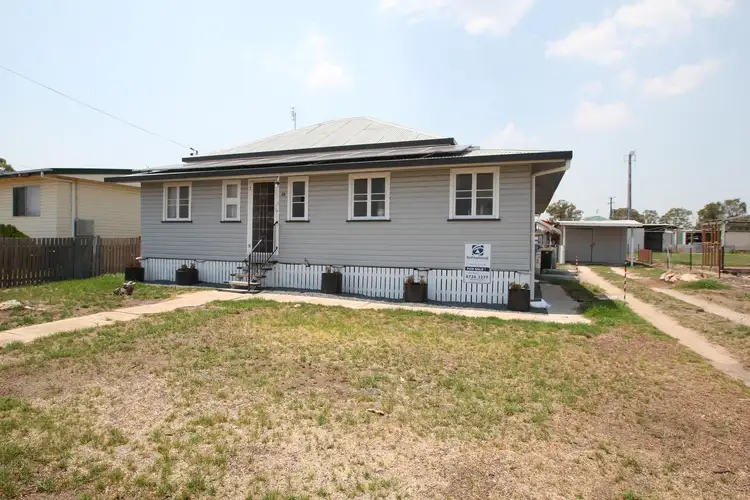 53 Barawell Street, Wallangarra QLD 4383
