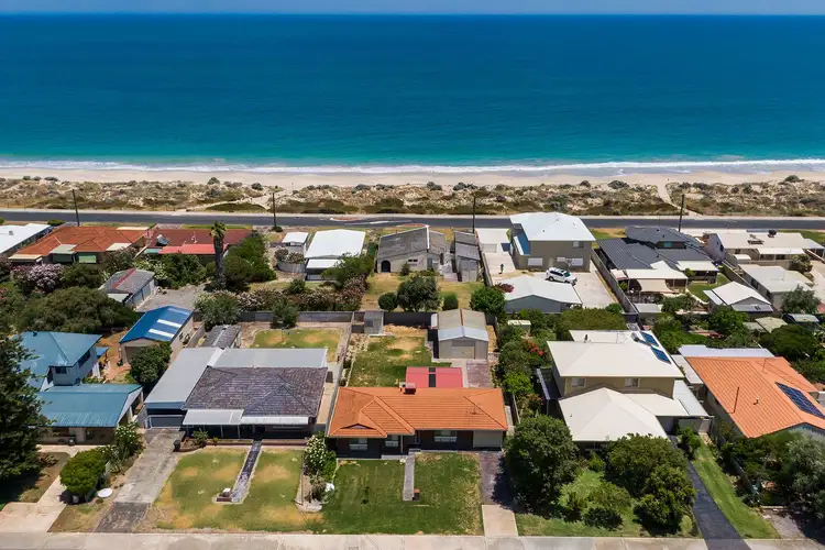 28 Hickman Road, Silver Sands WA 6210