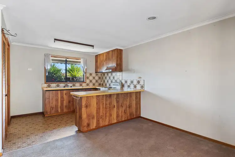 Fourth view of Homely unit listing, 2/49 Ellis Street, Flora Hill VIC 3550