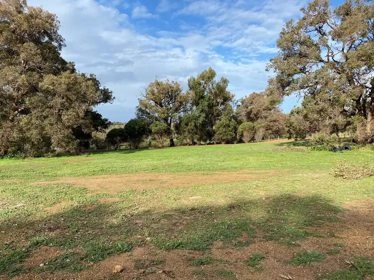 106 Dryandra Avenue, Yallingup WA 6282