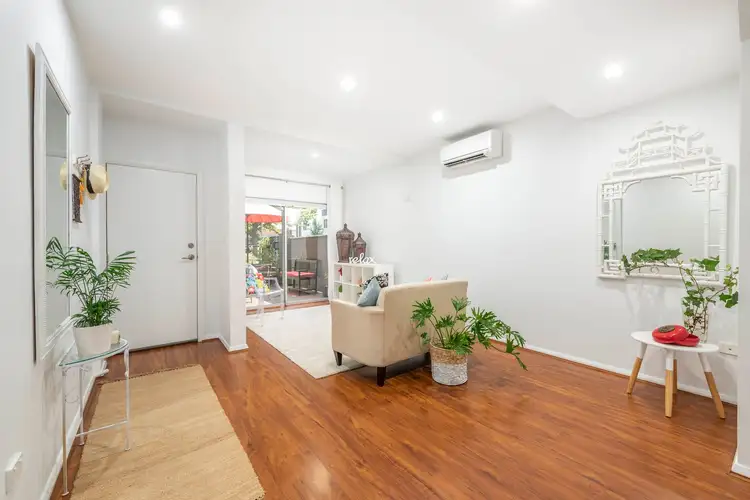 Fourth view of Homely house listing, 2/82 Dooring Street, Dickson ACT 2602