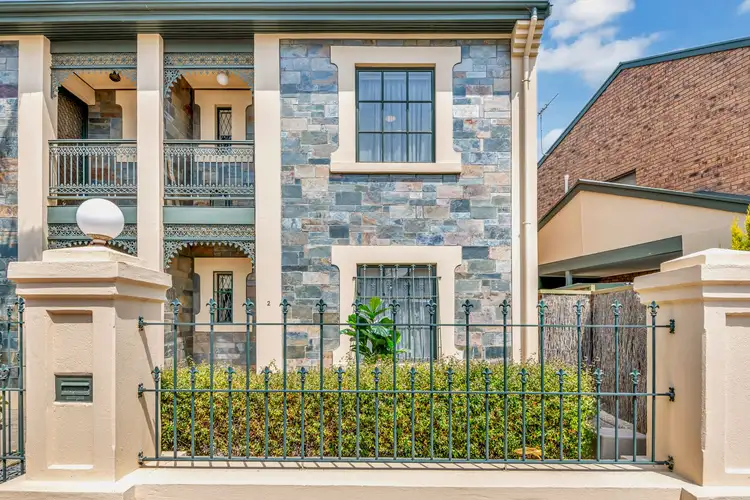 2/7 Sturt Street, Glenelg North SA 5045