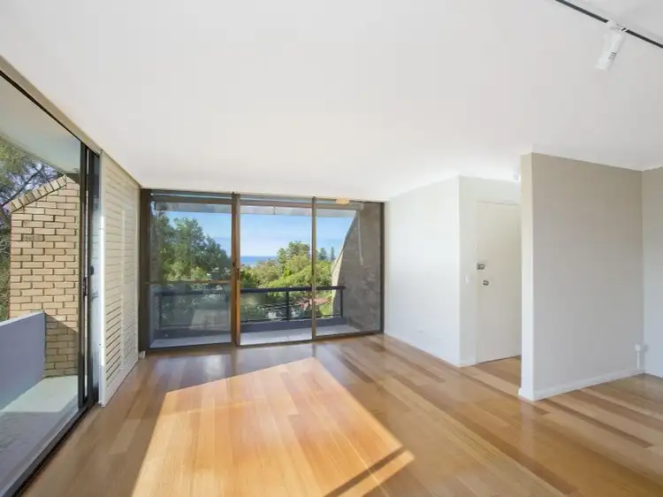 32 Seaview Avenue