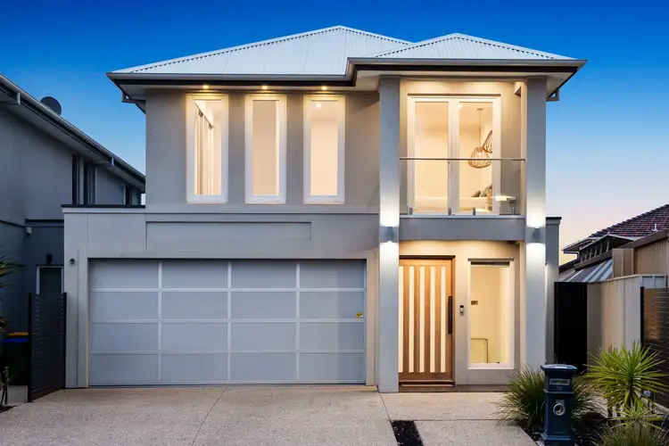 10 Baykai Grove, West Lakes SA 5021