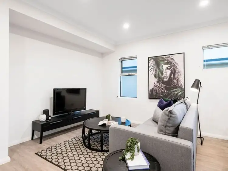 Sixth view of Homely apartment listing, 4/129 Bickley Road, Beckenham WA 6107