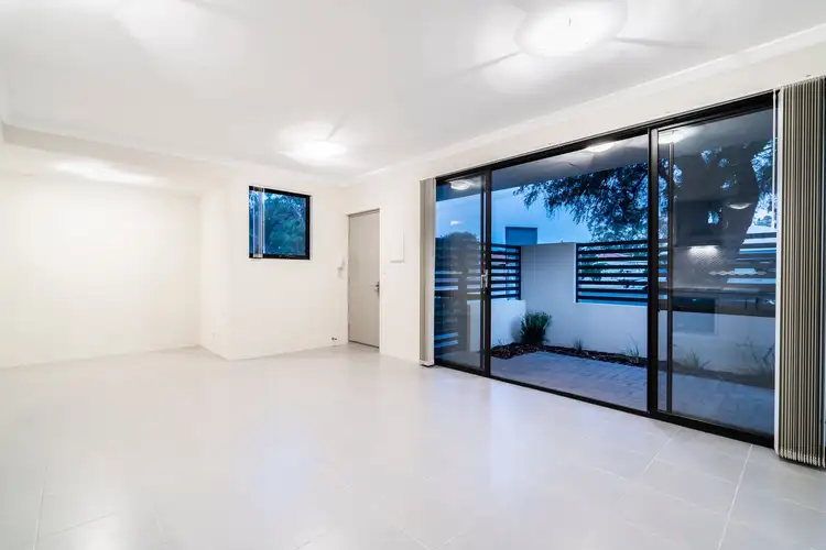 Fifth view of Homely apartment listing, 1/50 Alexandra Place, Bentley WA 6102