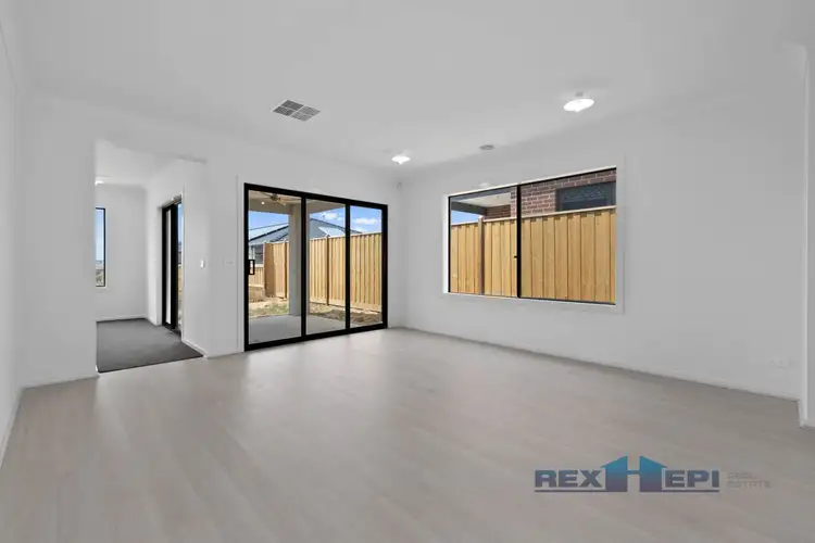 Sixth view of Homely house listing, 27 Paragon Drive, Clyde North VIC 3978