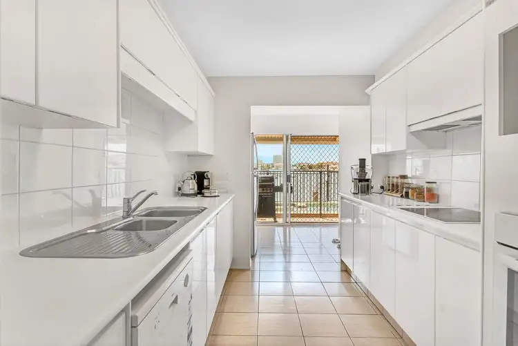 Fifth view of Homely semi-detached listing, 113 Stanhill Drive, Chevron Island QLD 4217