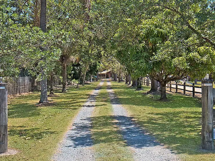 432 Tallebudgera Creek Road, Tallebudgera Valley QLD 4228