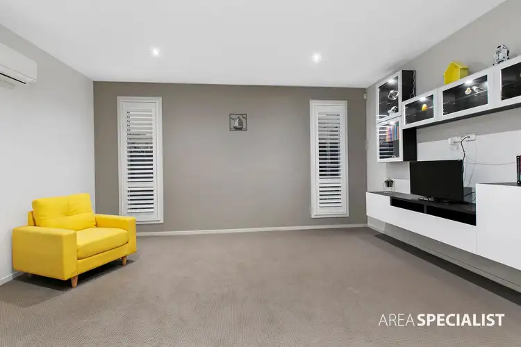 Fifth view of Homely house listing, 28 Woodward Way, Caroline Springs VIC 3023