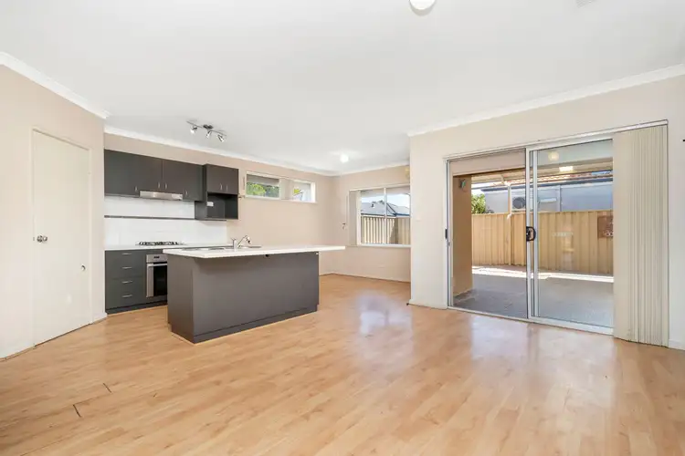 6/4 Channon Street, Bentley WA 6102