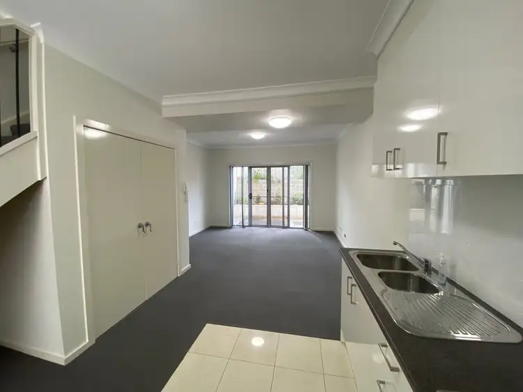 9/125 Lake Entrance Road, Barrack Heights NSW 2528