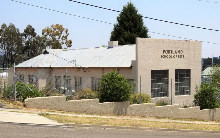 7 Wolgan Street, Portland NSW 2847