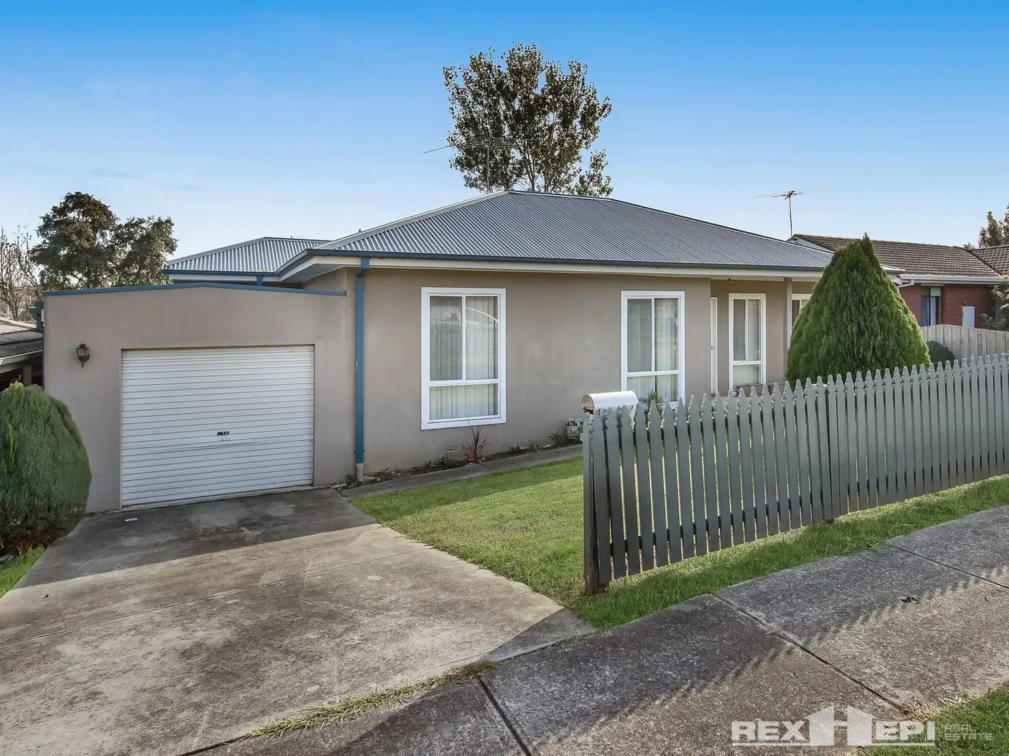 Main view of Homely house listing, Unit 1/25 Henshall Street, Warragul VIC 3820