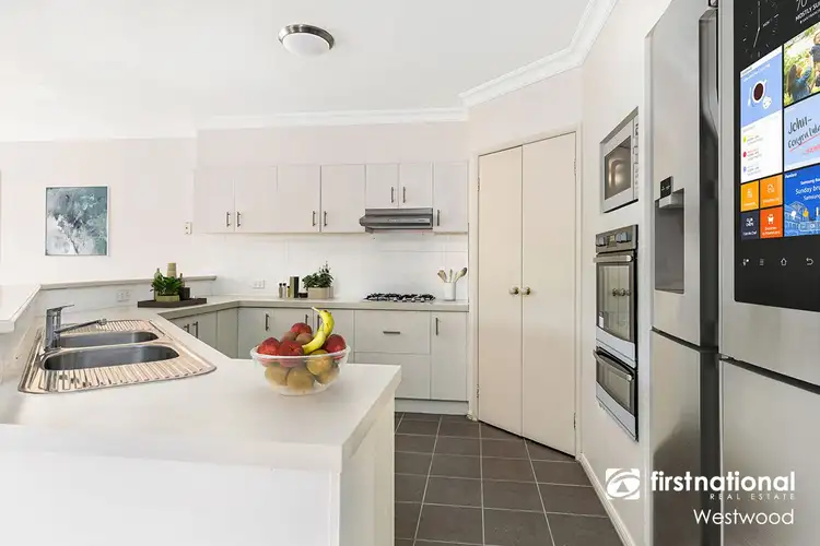 Third view of Homely house listing, 10 St Margarets Court, Tarneit VIC 3029
