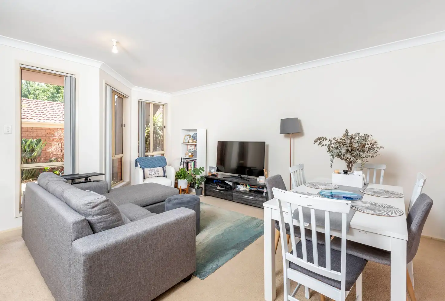 Main view of Homely unit listing, 42/12 Albermarle Place, Phillip ACT 2606