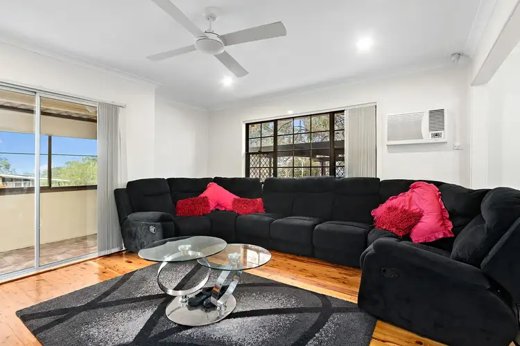 2 Churchill Crescent, Rutherford NSW 2320