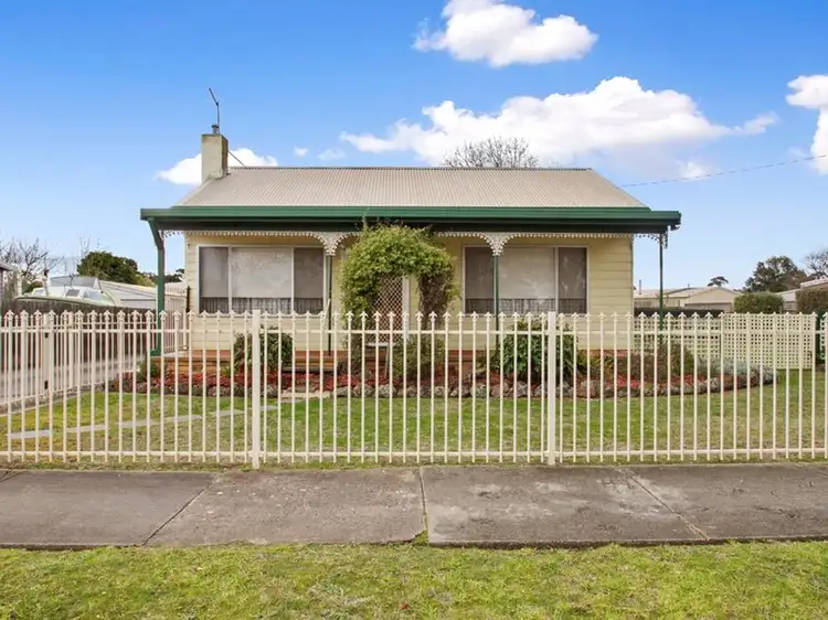 6 Pollock Avenue, Traralgon VIC 3844