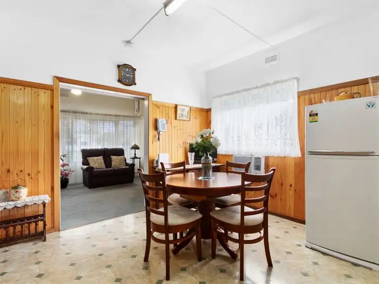 Fifth view of Homely house listing, 6 Pollock Avenue, Traralgon VIC 3844
