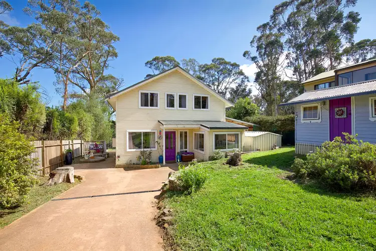 24 Blue Gum Avenue, Medlow Bath NSW 2780