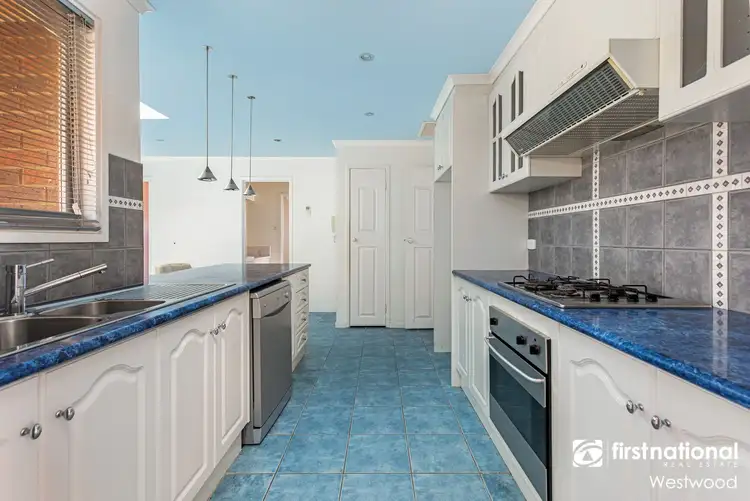 1/63 Johnson Avenue, Hoppers Crossing VIC 3029