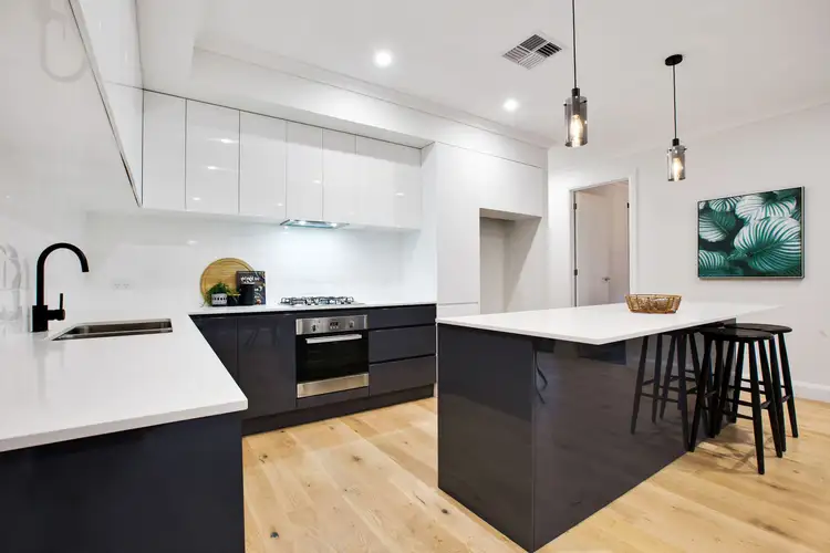 6 Hamish Court, Seaton SA 5023