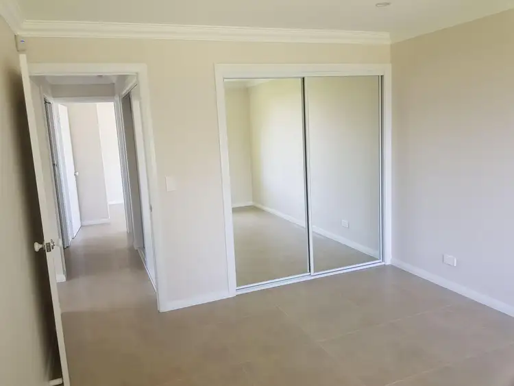 Fourth view of Homely apartment listing, 15a Facey Crescent, Lurnea NSW 2170