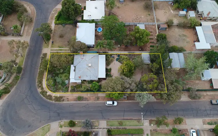 Second view of Homely house listing, 2 Jenkins Place, Mildura VIC 3500