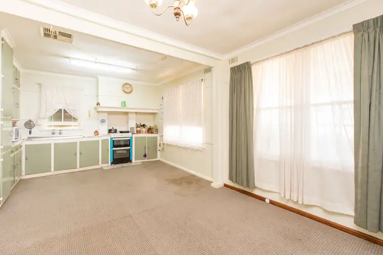 Seventh view of Homely house listing, 2 Jenkins Place, Mildura VIC 3500