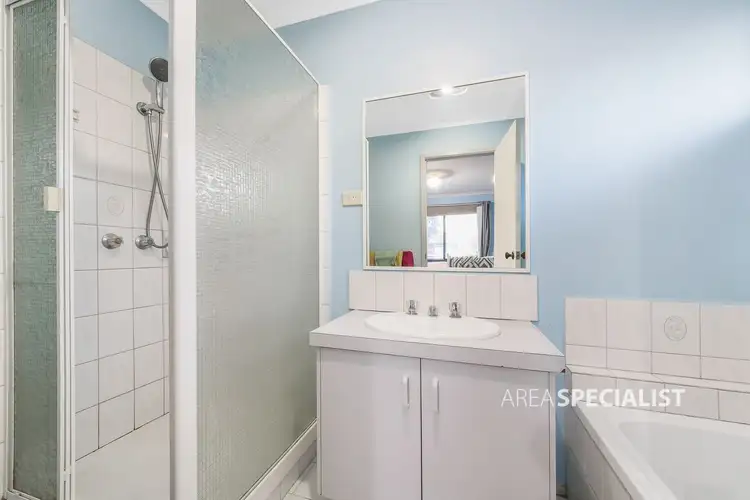 Seventh view of Homely house listing, 4 Kong Court, Hampton Park VIC 3976