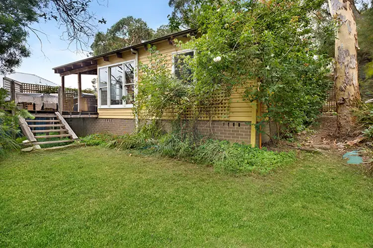 62 Fifth Avenue, Katoomba NSW 2780
