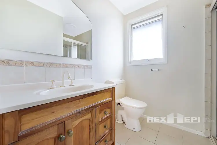 Sixth view of Homely house listing, 16 Patterson Court, Endeavour Hills VIC 3802