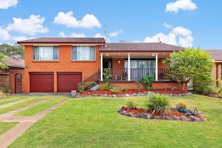 24 Foveaux Crescent