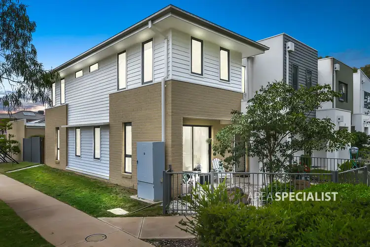Second view of Homely townhouse listing, 1/25 Orlando Crescent, Keysborough VIC 3173