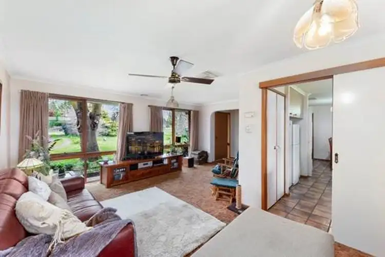 Fourth view of Homely house listing, 8 Granter Street, Kangaroo Flat VIC 3555