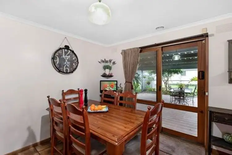 Sixth view of Homely house listing, 8 Granter Street, Kangaroo Flat VIC 3555