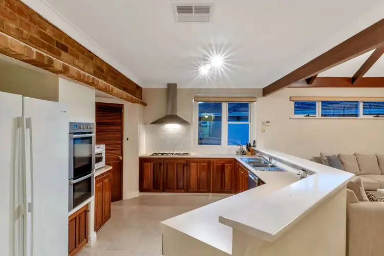 Sixth view of Homely house listing, 2 Teak Place, Halls Head WA 6210