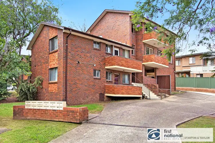 6/5 Lemongrove Road, Penrith NSW 2750