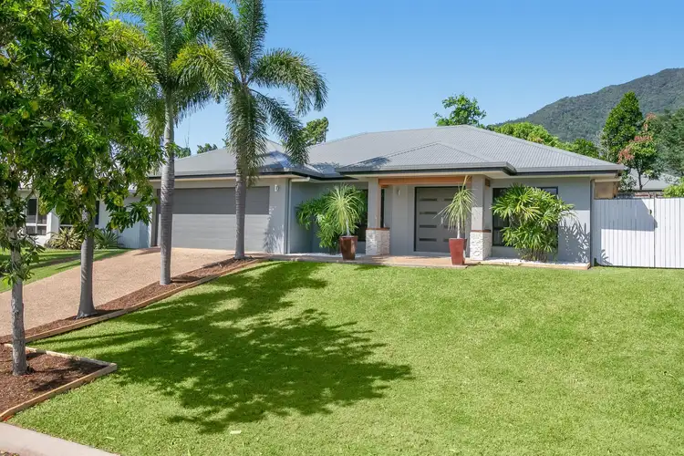 10 Springbrook Avenue, Redlynch QLD 4870