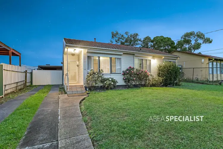 28 Rowan Drive, Doveton VIC 3177