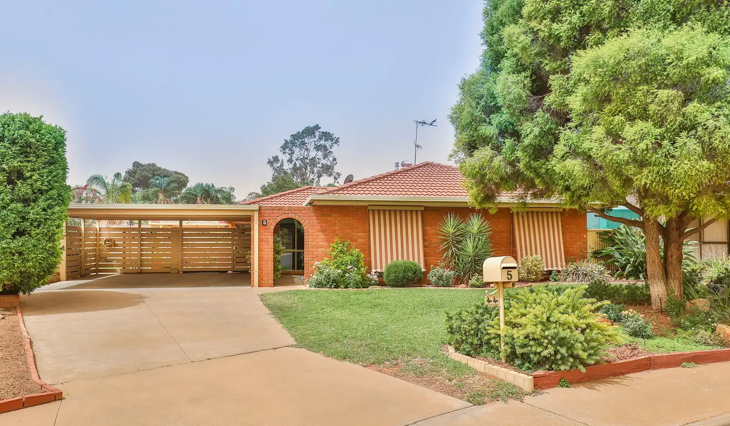 Main view of Homely house listing, 5 Avoca Place, Mildura VIC 3500