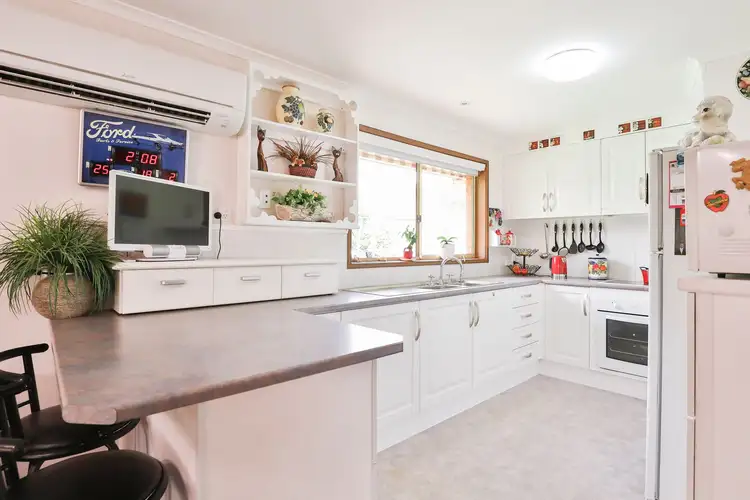 Fifth view of Homely house listing, 5 Avoca Place, Mildura VIC 3500