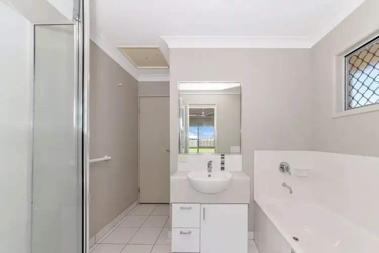 Fifth view of Homely house listing, 33 Limerick Way, Mount Low QLD 4818