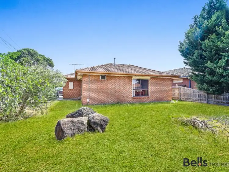 1/32 Power Street, St Albans VIC 3021