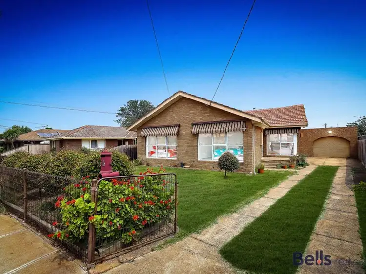 31 Ferris Avenue, Deer Park VIC 3023