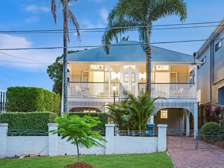 81 Thynne Avenue, Norman Park QLD 4170